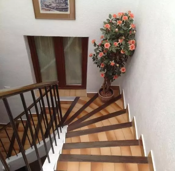 ホテル Hôtel Central