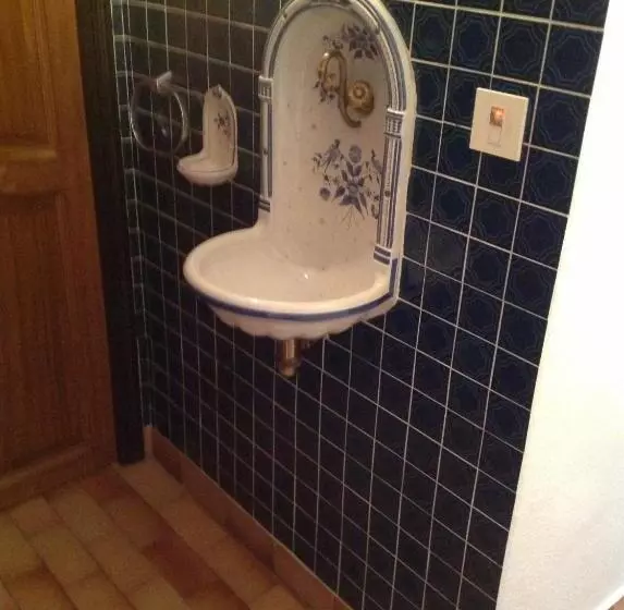 ホテル Hôtel Central