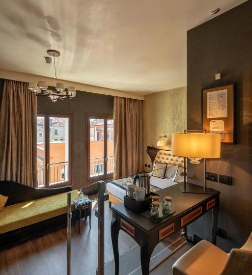 Hotel Palazzo Veneziano   Venice Collection