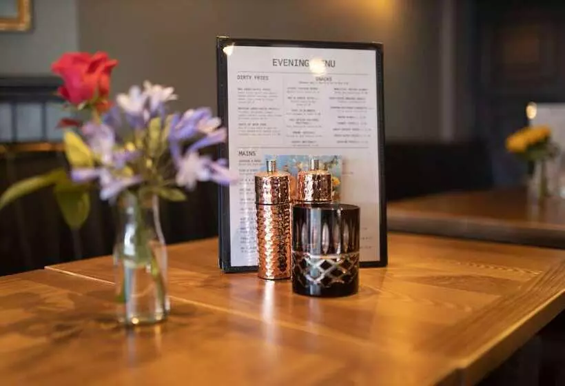 Hotelli The Crosskeys