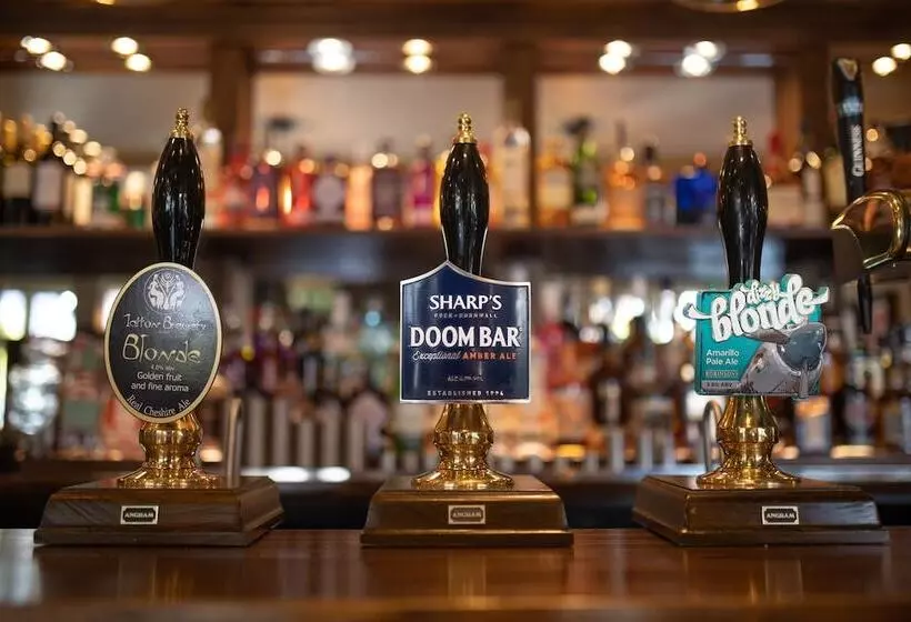 Hotelli The Crosskeys