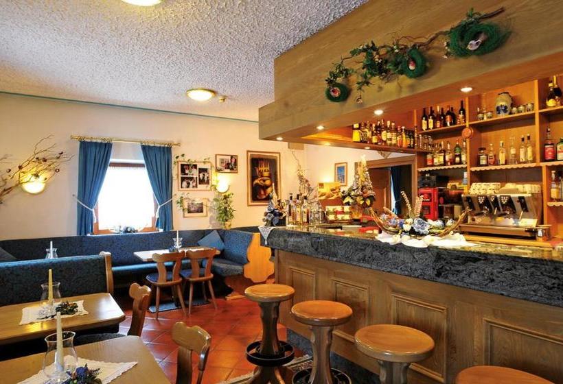 בית מלון כפרי Villa Eden