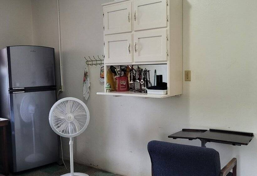 ペンション Hacienda Tropical Guest House