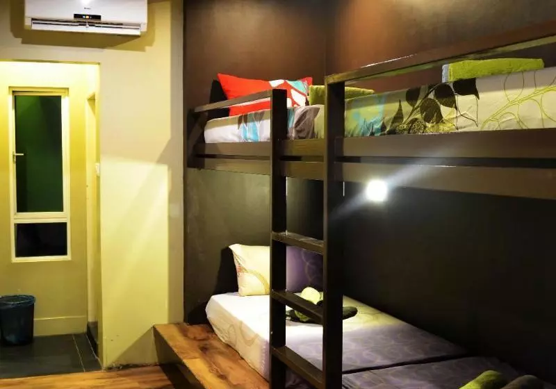 Sakot Hostel