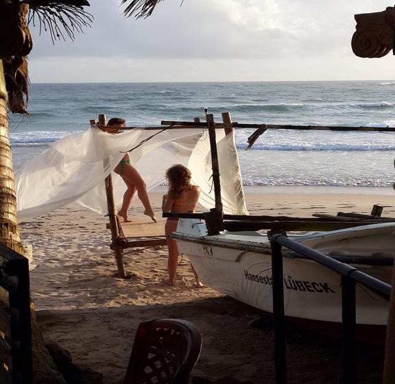 Southern Beach Castle Hotel & Restaurant