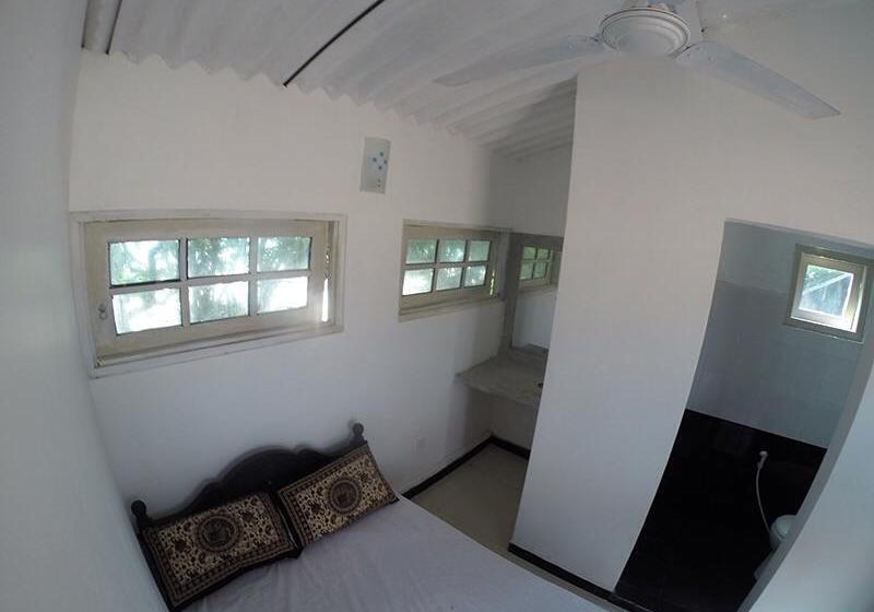 Southern Beach Castle Hotel & Restaurant