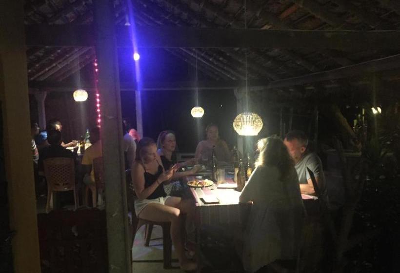 Southern Beach Castle Hotel & Restaurant