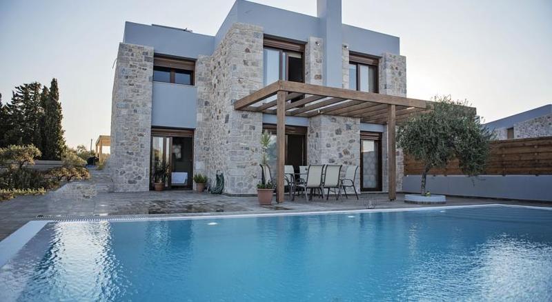 Sperveri Enalio Villas