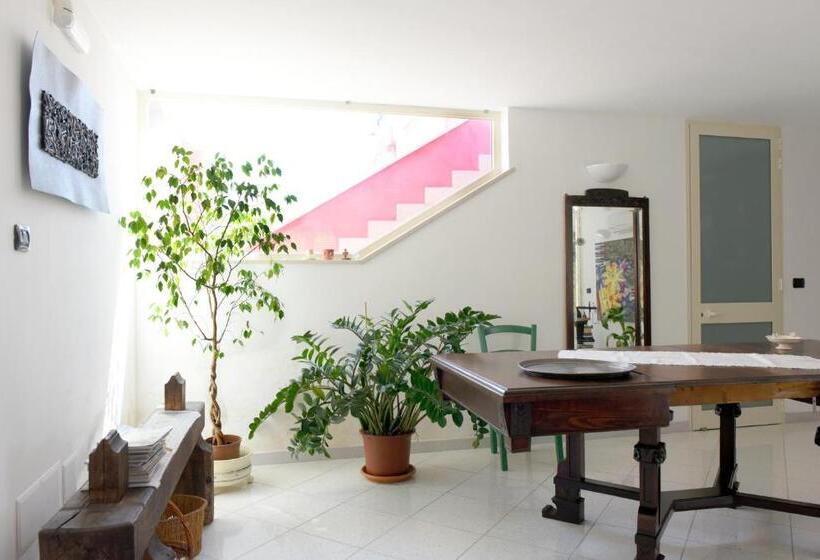 Nocleg ze śniadaniem The Aia