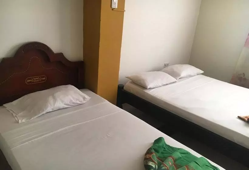 ホテル Brisas De Granada