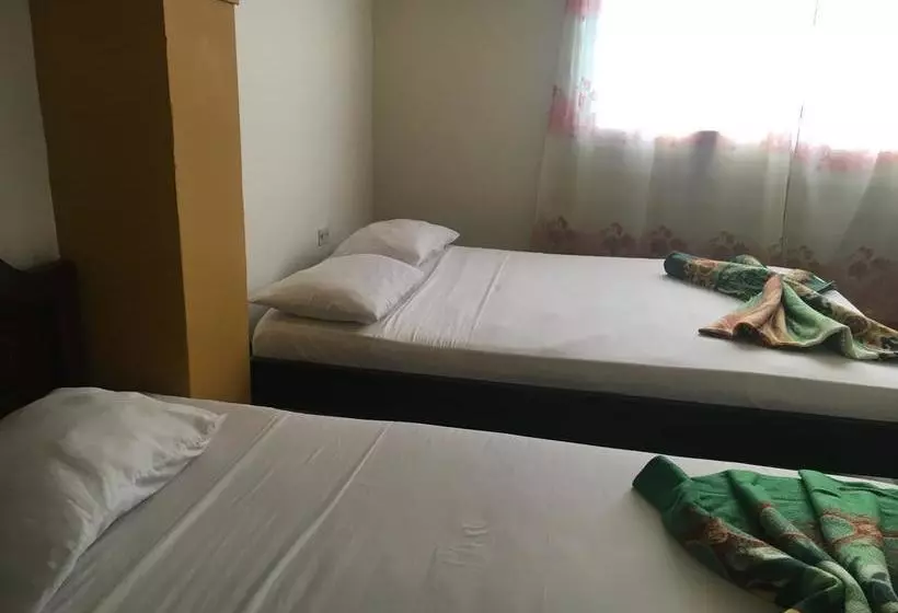 ホテル Brisas De Granada