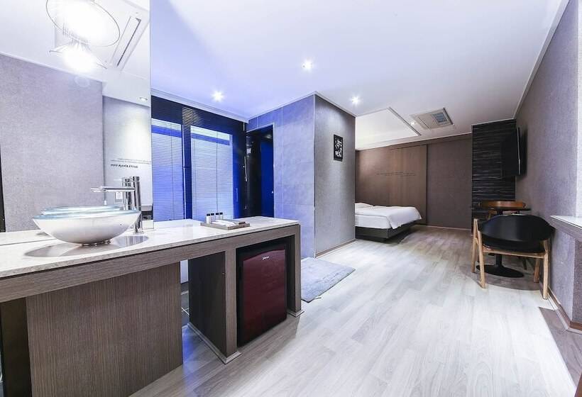 Отель Bundang Regency