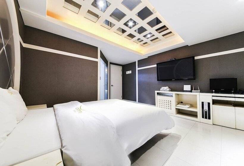 Отель Bundang Regency