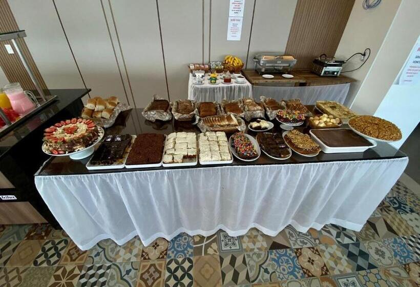 هتل E Pousada Manguinho