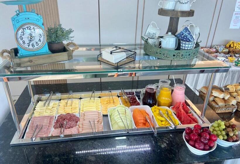 هتل E Pousada Manguinho