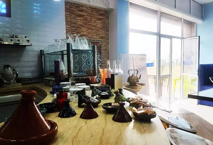 هتل Hôtel Ryad Tetouan