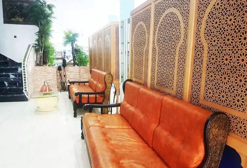 هتل Hôtel Ryad Tetouan