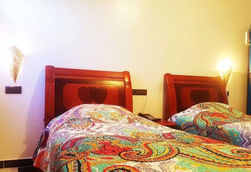 هتل Hôtel Ryad Tetouan