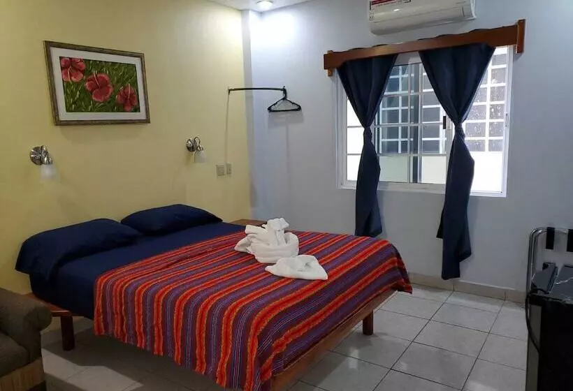 Hotelli Maya Bella Downtown