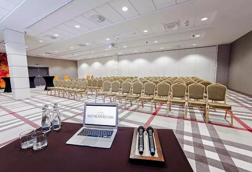 ホテル Metropolitan