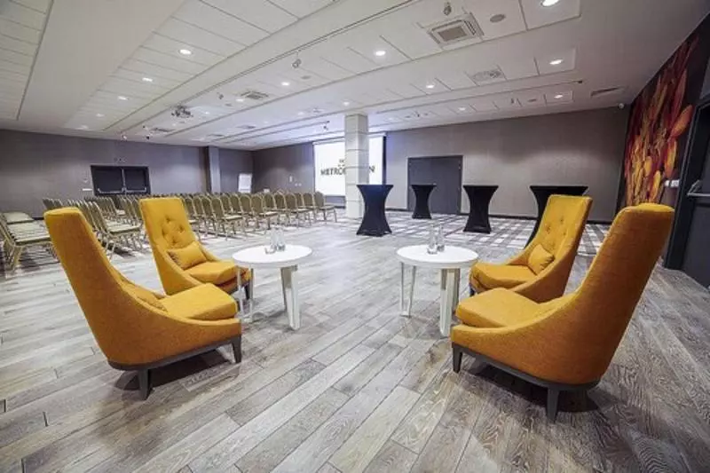 ホテル Metropolitan