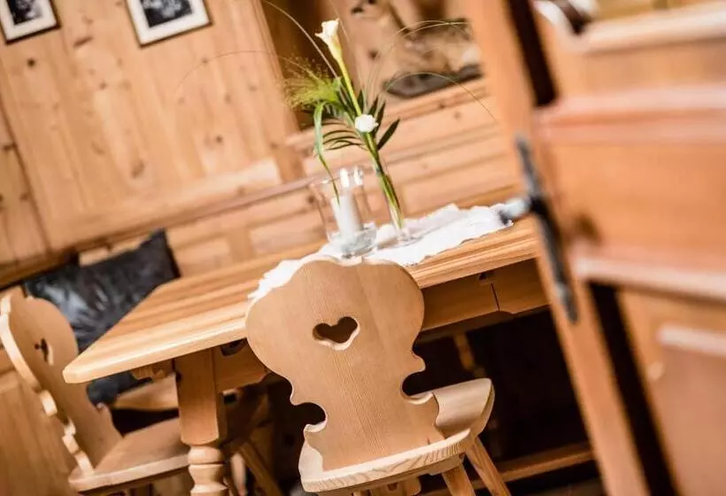 هتل Nutzhof   Mediterran Flair