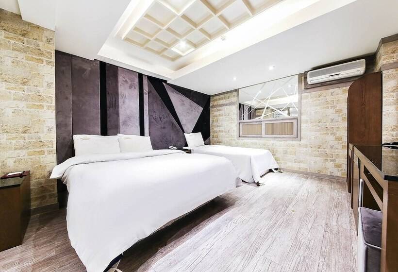 Отель Bundang Regency