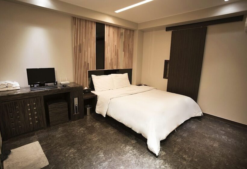 Отель Bundang Regency