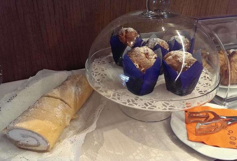 Отель Relais Assunta Madre