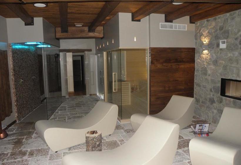 Отель Relais Assunta Madre