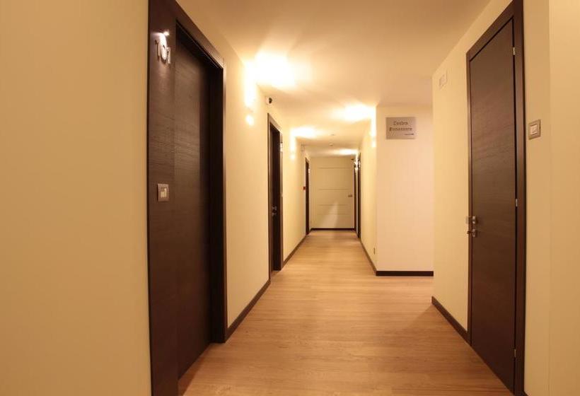 Отель Relais Assunta Madre