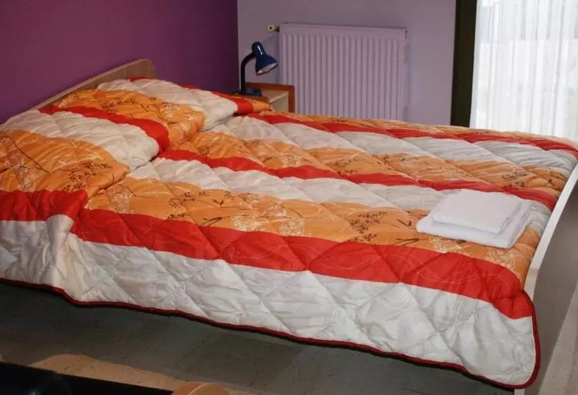 Hotelli Résidence Universitaire Lanteri