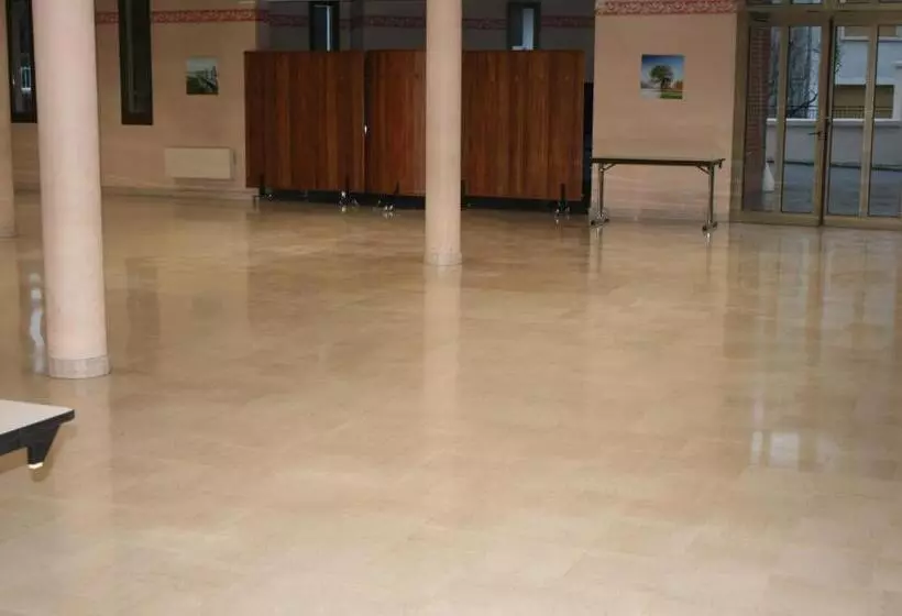 Hotelli Résidence Universitaire Lanteri