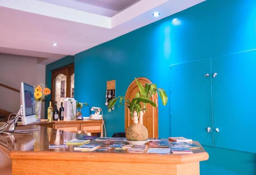 ホテル San Rafael Group