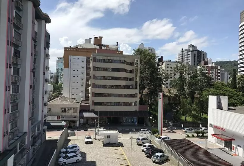 Soratur Hotel & Coworking