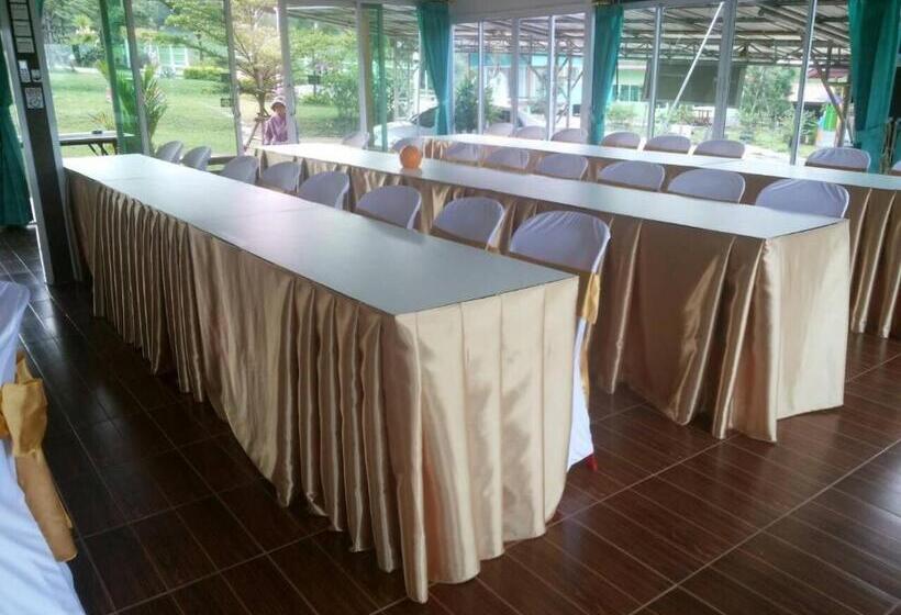 Курорт บ้านเรือนไท มวกเหล็ก Ban Ruenthai Muaklek