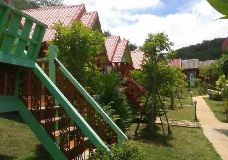 Курорт บ้านเรือนไท มวกเหล็ก Ban Ruenthai Muaklek