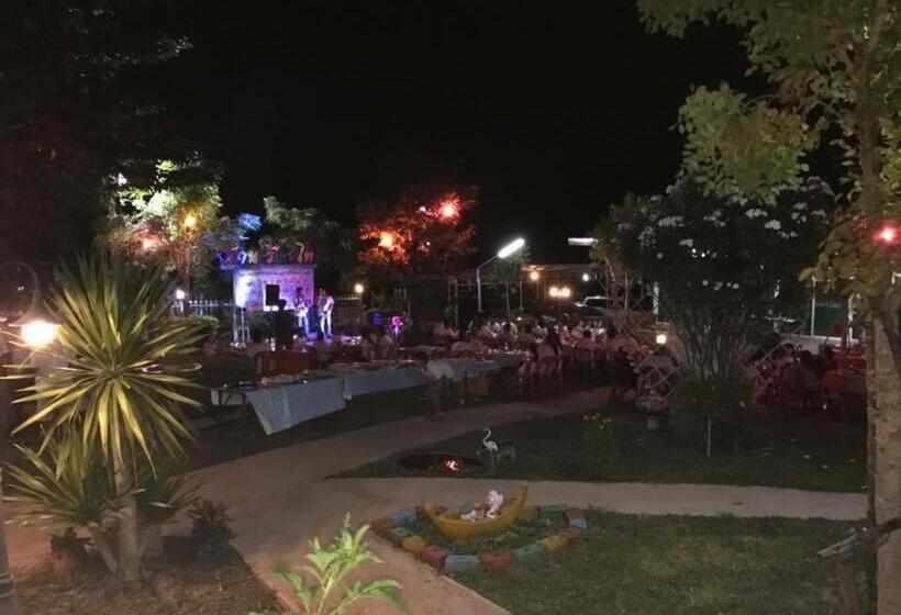 Курорт บ้านเรือนไท มวกเหล็ก Ban Ruenthai Muaklek