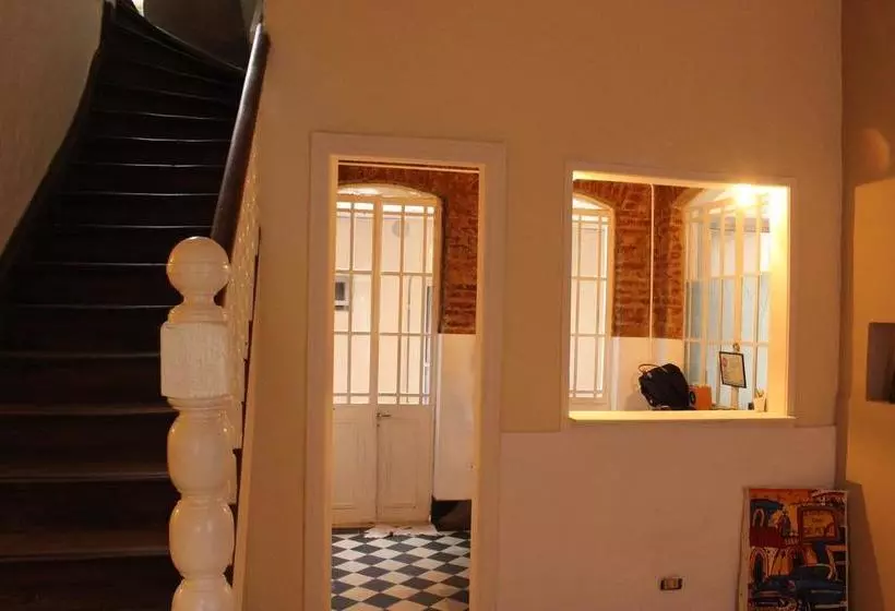 Zolá Hostel Buenos Aires