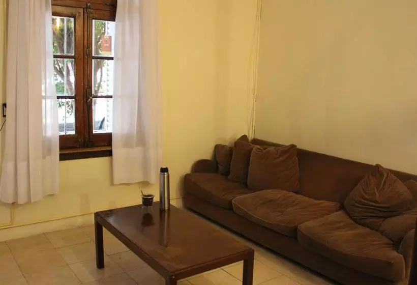 Zolá Hostel Buenos Aires