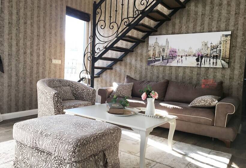 Family Hotel Agoncev