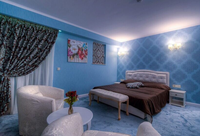 Family Hotel Agoncev