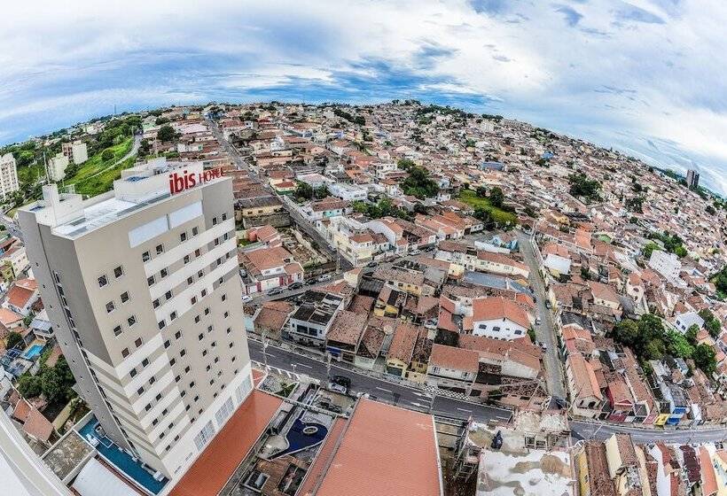 فندق Ibis Jacarei