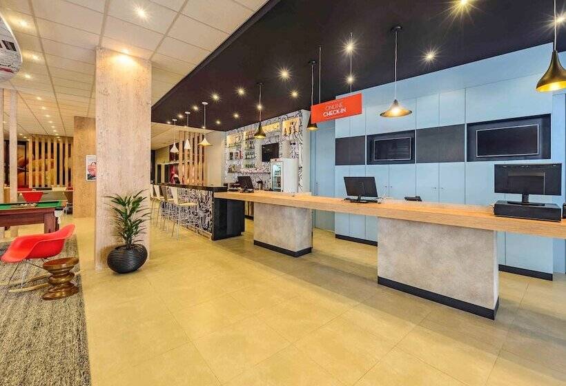 فندق Ibis Jacarei