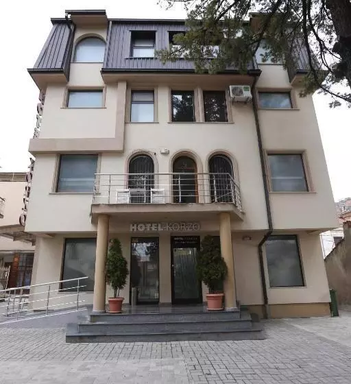 هتل Korzo