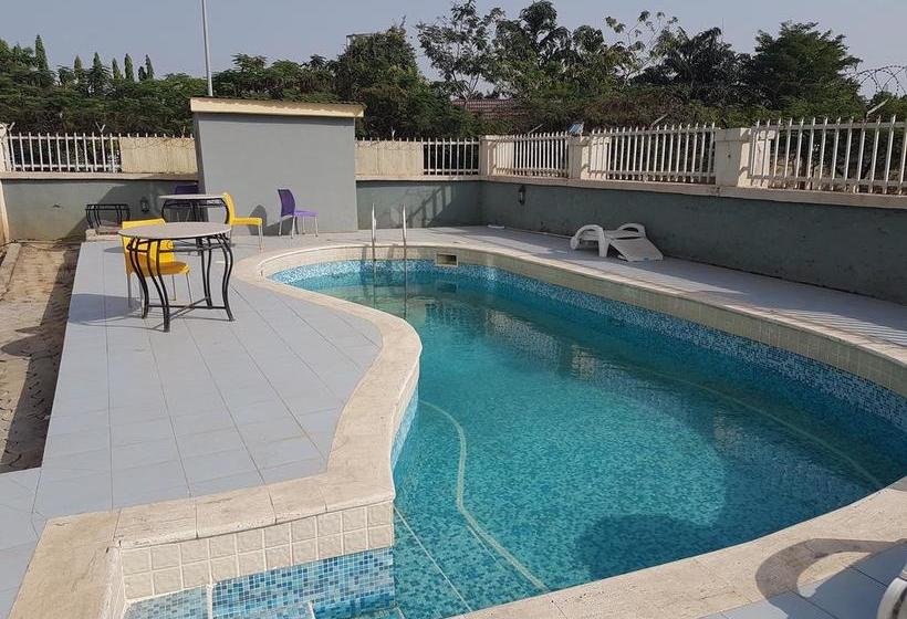 هتل New Gate Lodge & Hospitality Ltd