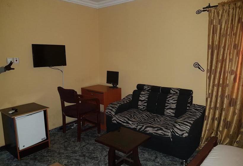 هتل New Gate Lodge & Hospitality Ltd