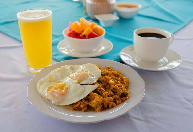 בית מלון כפרי Rey Salomón