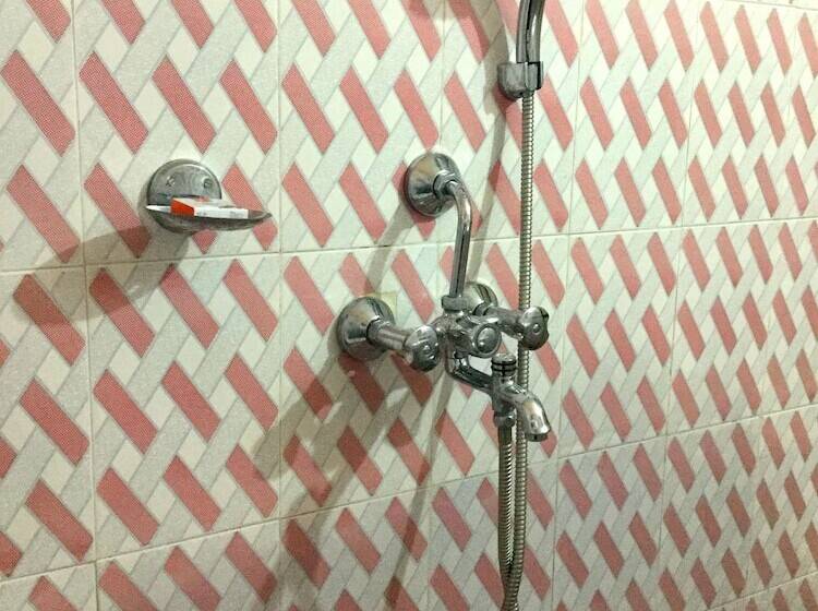 Morjim Queen Beach Resort