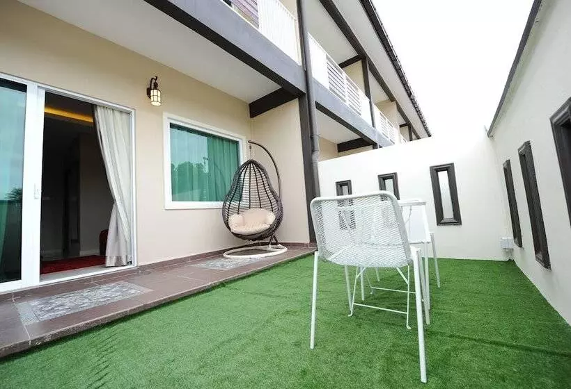 リゾートホテル Destini Akef Villa